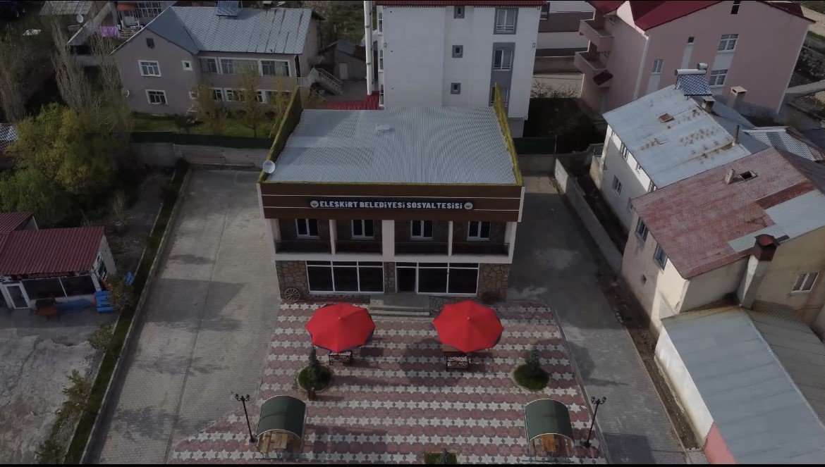 Eleşkirt Belediyesine ait Konukevi hizmete açıldı