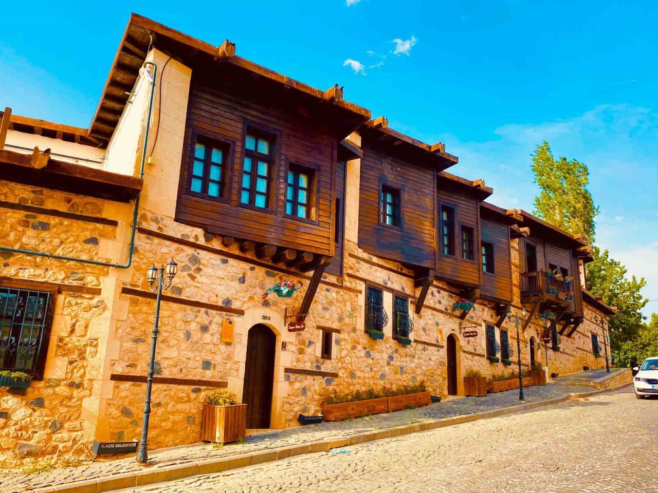 Harput’ta yaz güzelliği