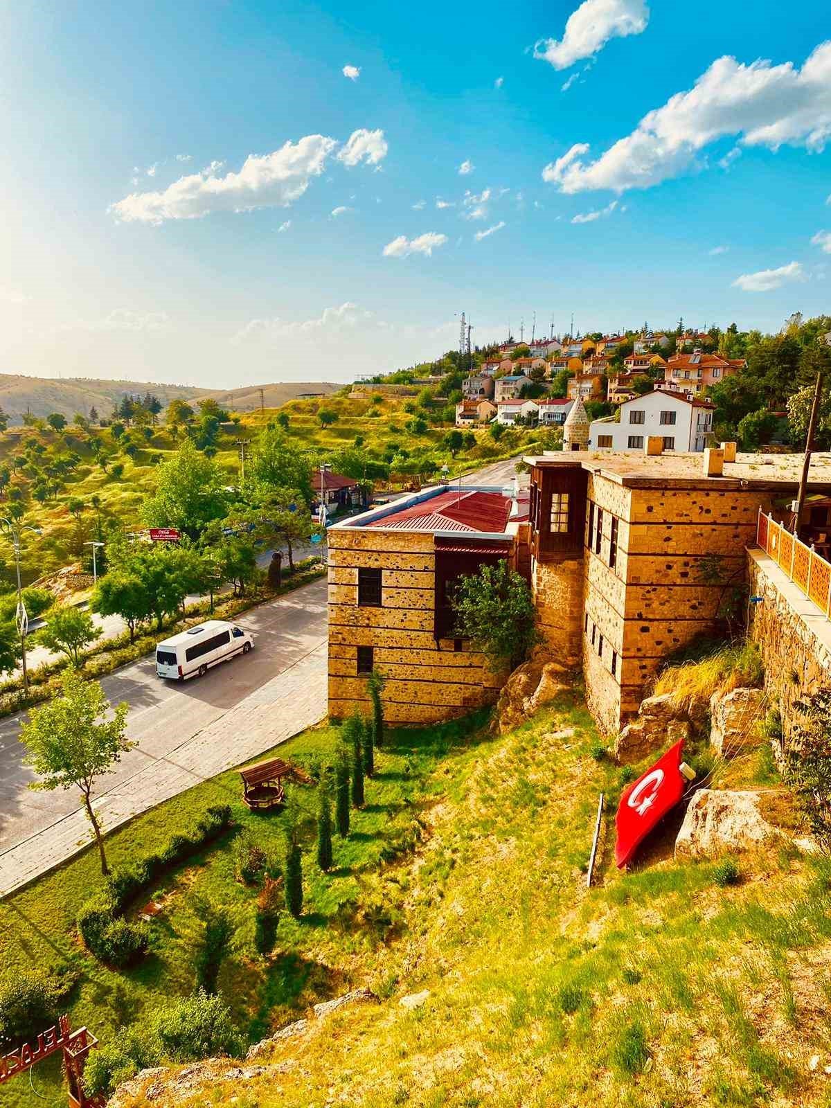 Harput’ta yaz güzelliği