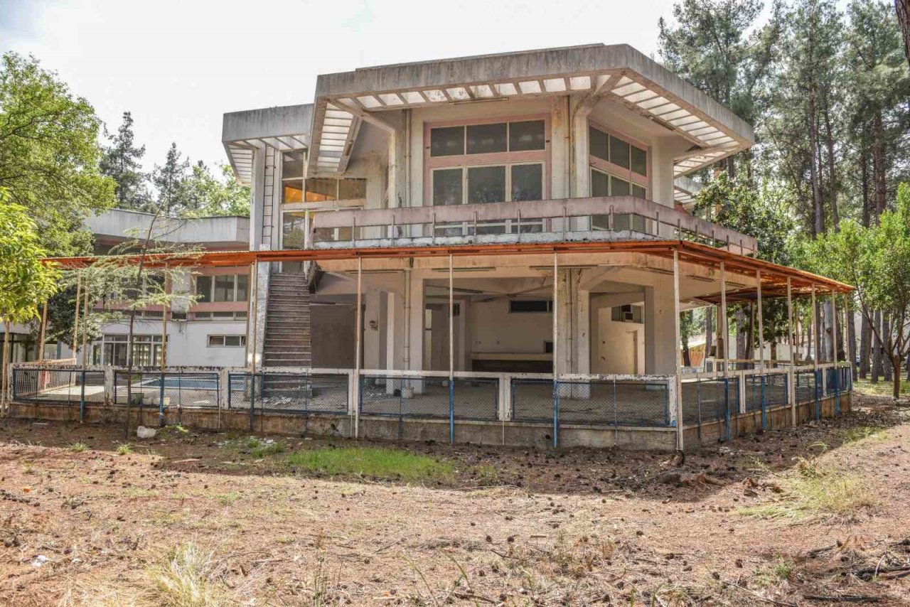 Pil Fabrikası ‘kütüphane’ ile kapılarını açıyor