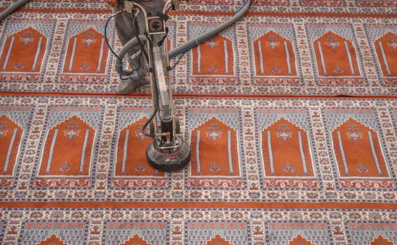 Kepez’den camilere teknolojik temizlik hizmeti