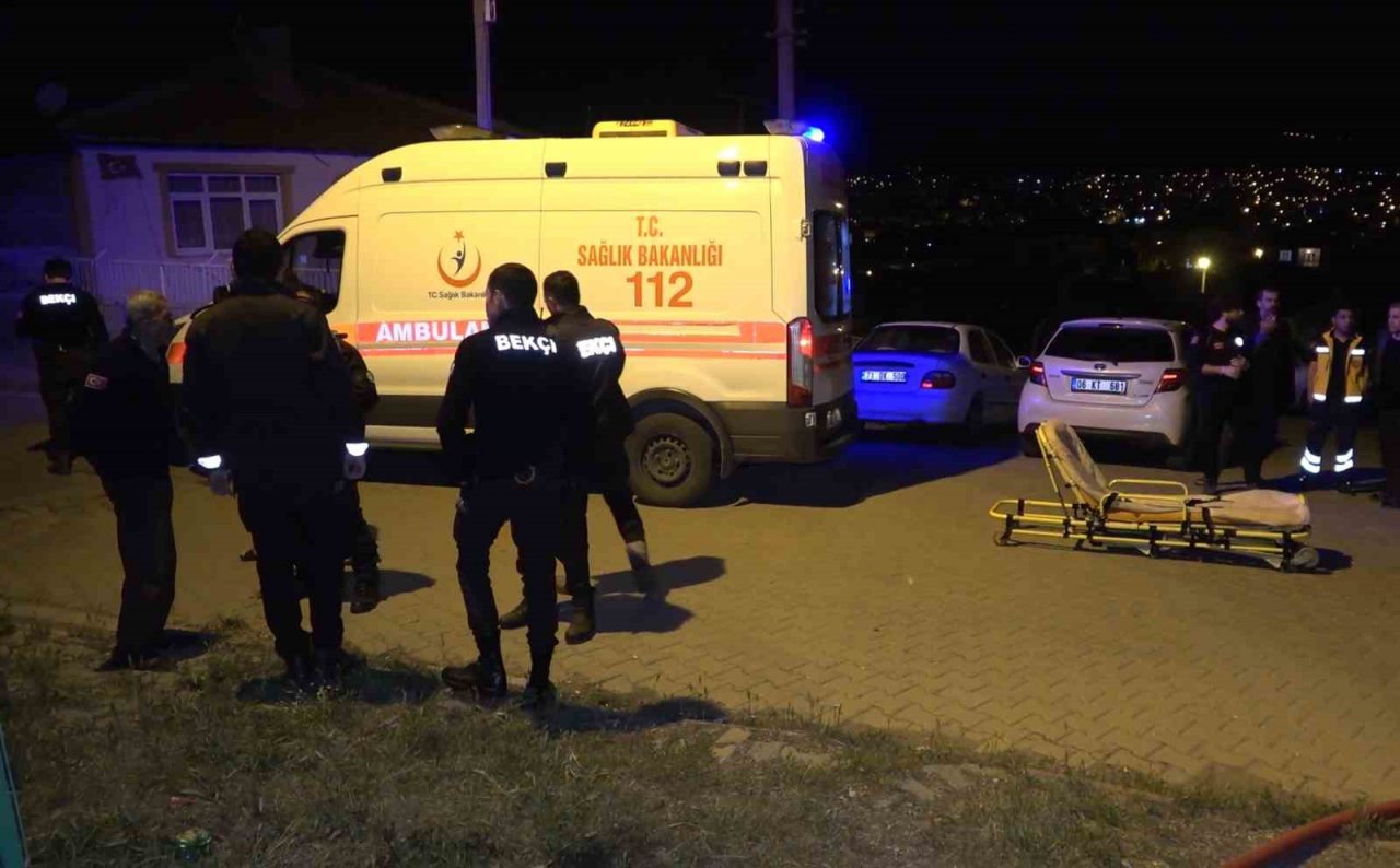 Kırıkkale’de 2 katlı evde yangın paniği