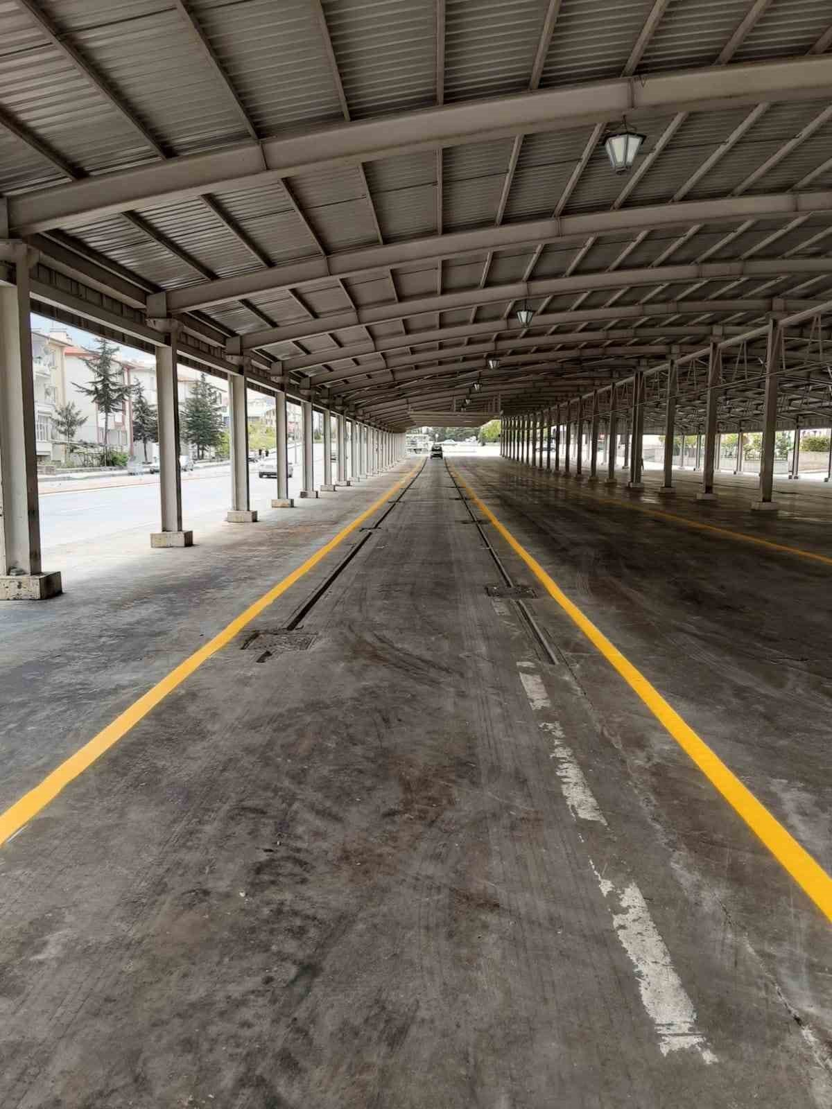 Melikgazi Belediyesi pazar yerlerinde bakım onarım yapıyor