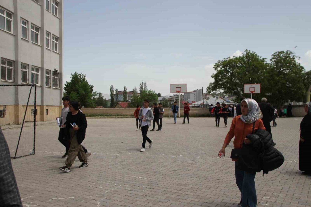 Malazgirt’te LGS heyecanı