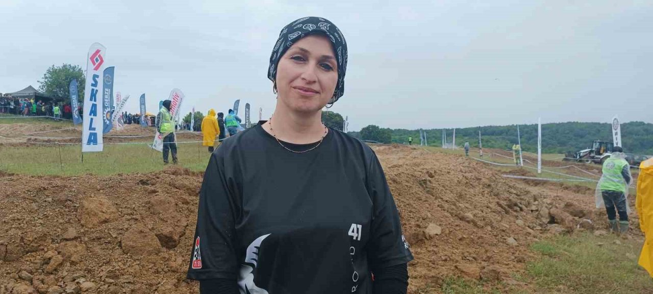 Off-Road Festivali’nde kadınların inanılmaz performansı ağızları açık bıraktı