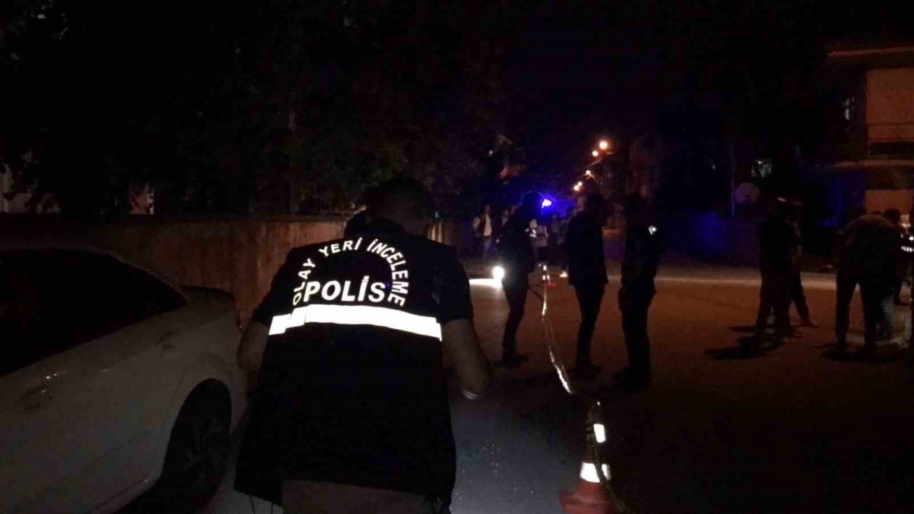 Birbirlerine ateş açıp kaçtılar, ortalık savaş alanına döndü