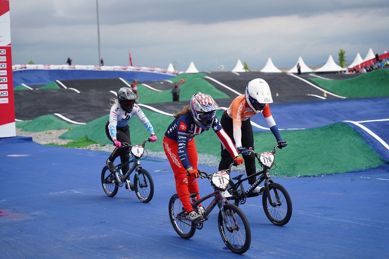 BMX World Cup Sakarya’da fırtına estirdi