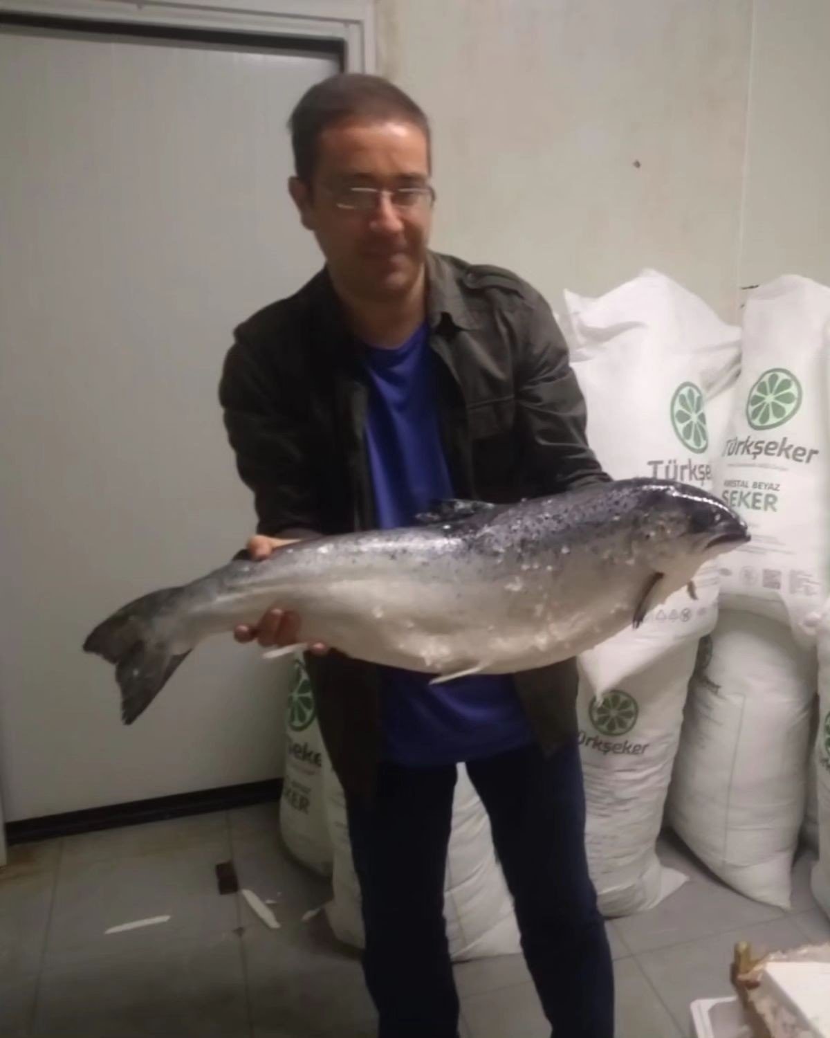 Serik’te balık satan iş yerleri denetlendi