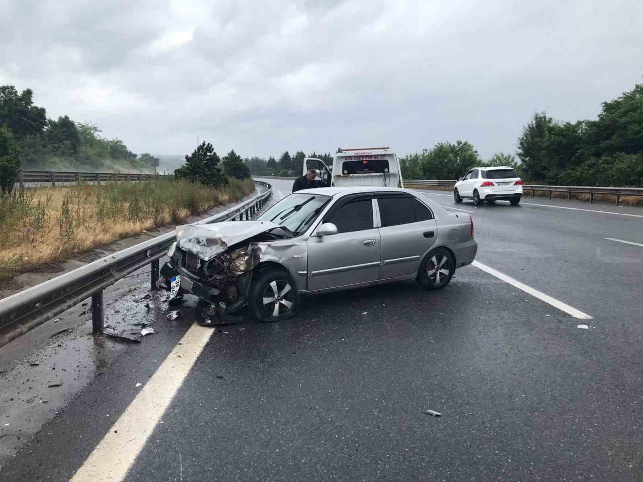 5 ayrı kazada 14 araç birbirine girdi: 6 yaralı