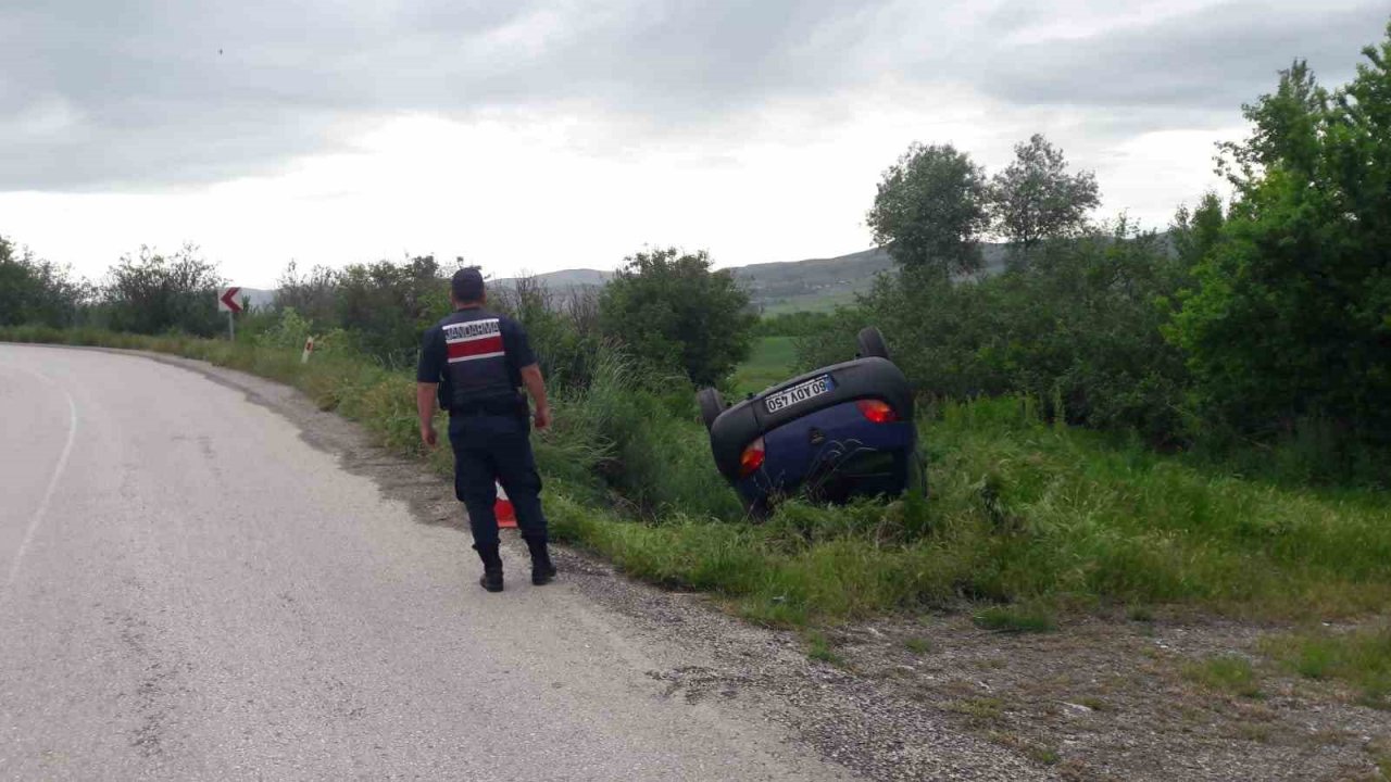 Tokat’ta otomobil takla attı: 3 yaralı