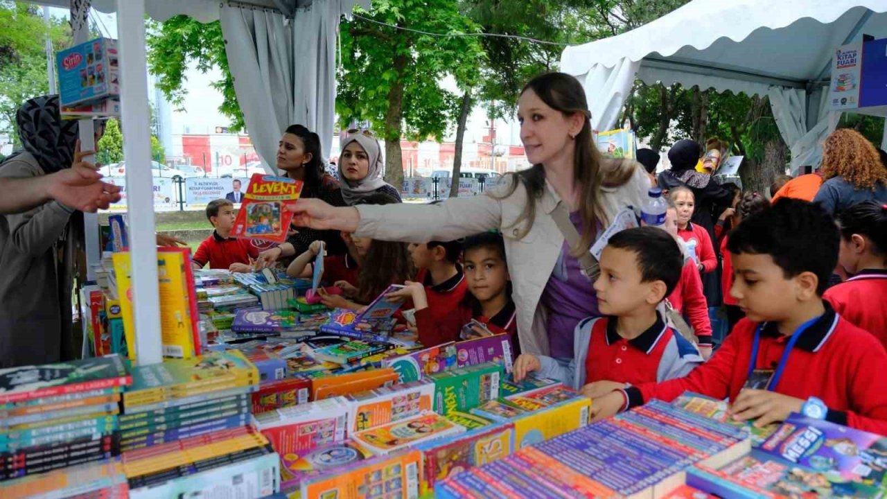 3. Altıeylül kitap fuarı dolu dolu geçti
