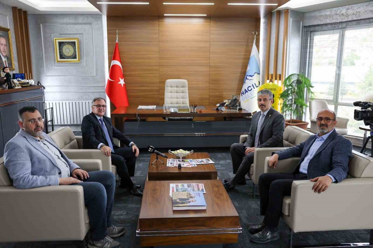Çopuroğlu’ndan Hacılara teşekkür ziyareti