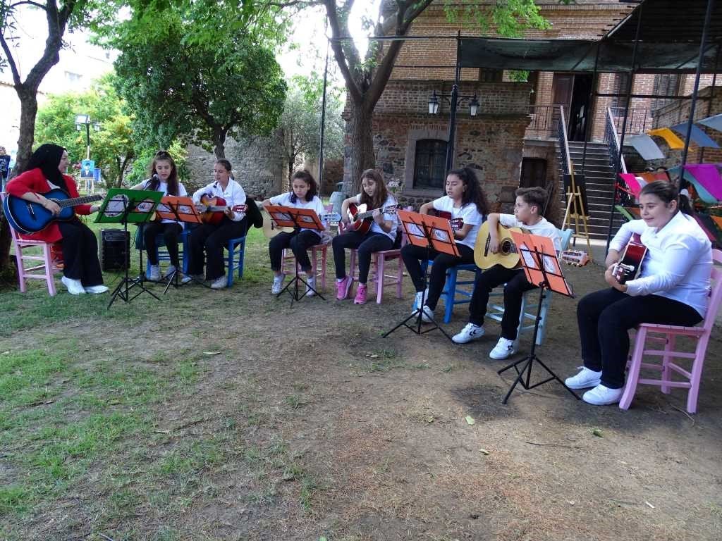 Havran Kent Müzesi resim sergisine ev sahipliği yaptı