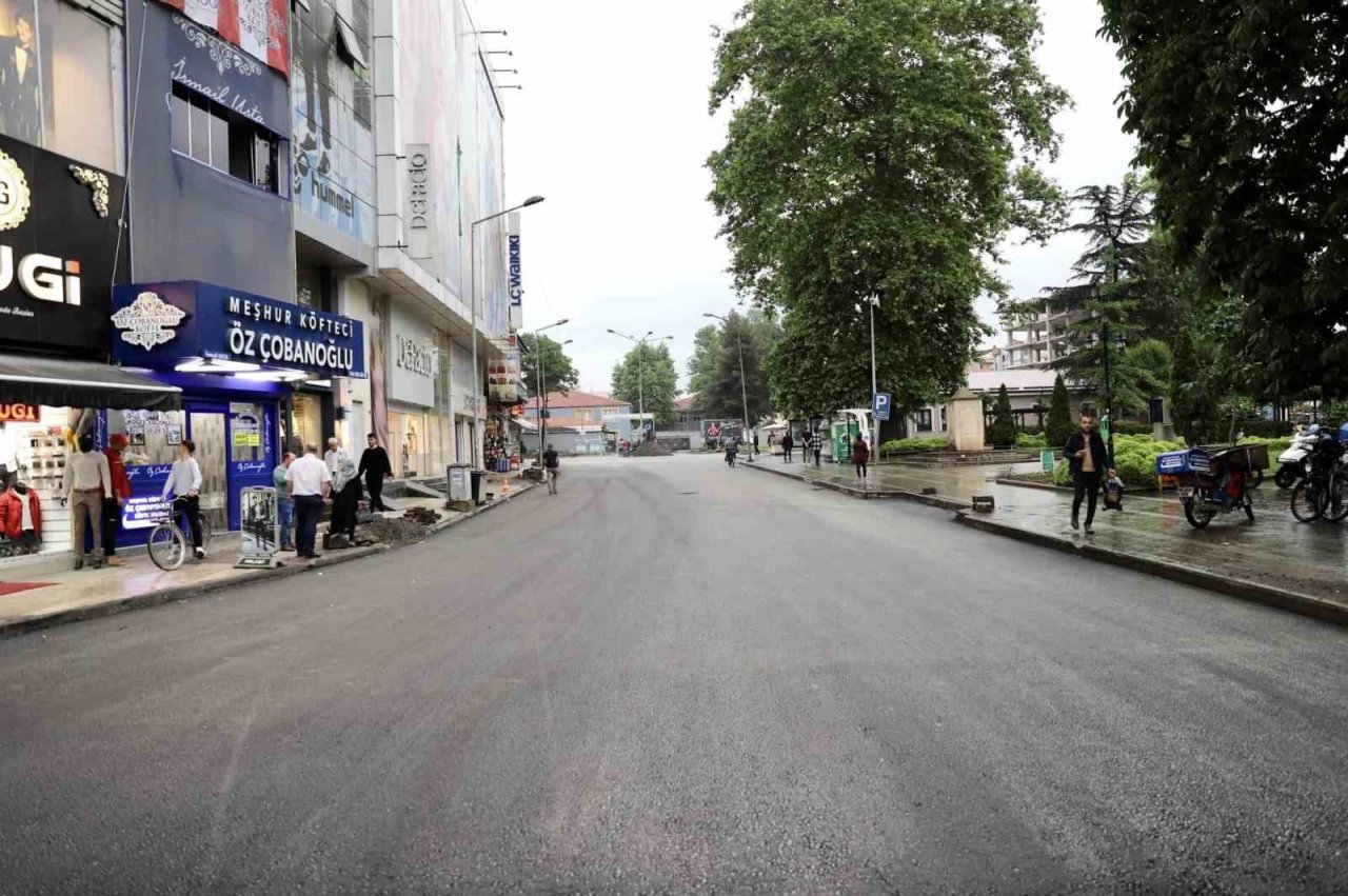 Doğan: "İlçemize yeni altyapı ve yollar kazandırıyoruz"