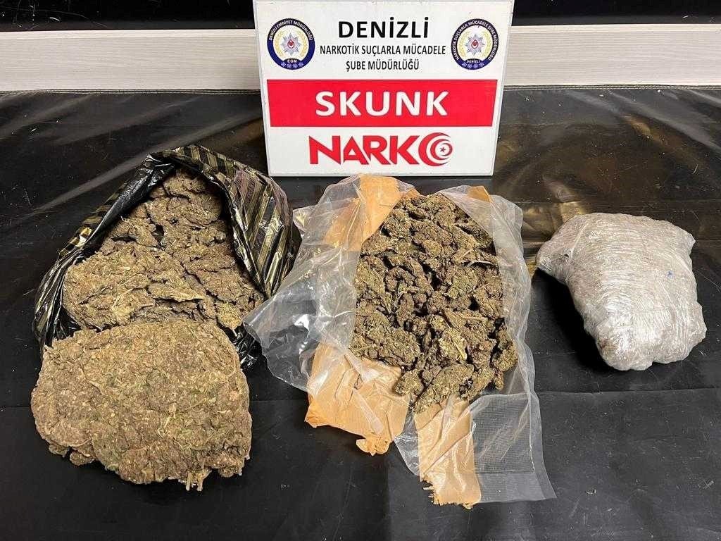 Uyuşturucu tacirlerine Denizli’de büyük darbe