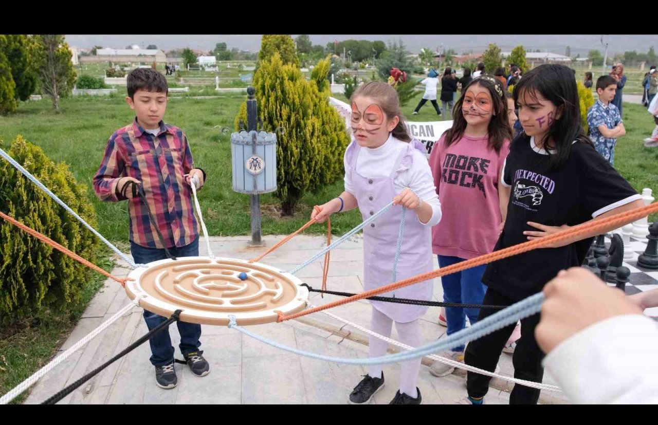 Diyanet Gençlik Merkezi’nin coşkulu yılsonu etkinliği