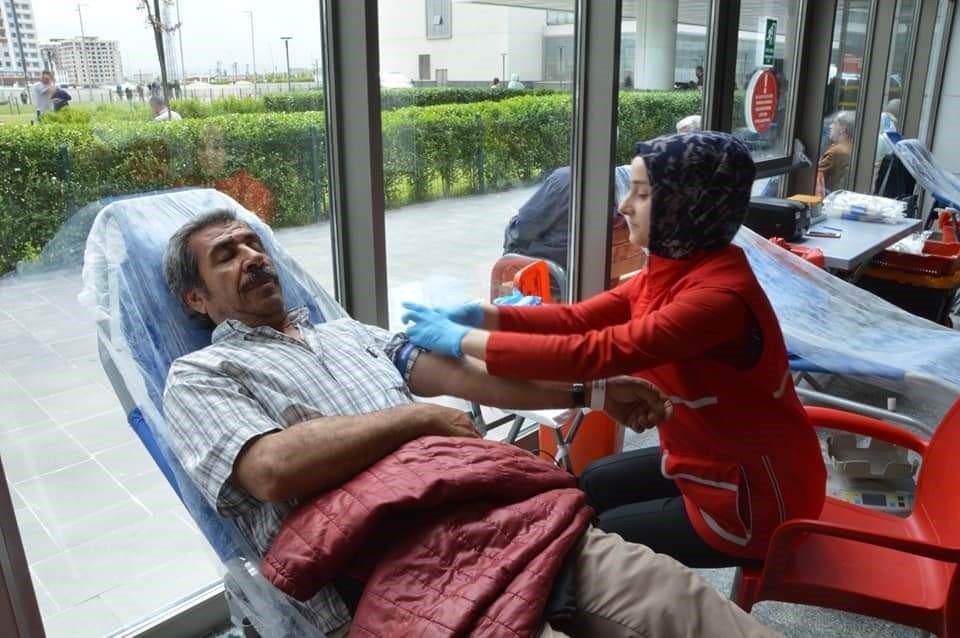 Şehir Hastanesi Personeli Kan Bağışladı
