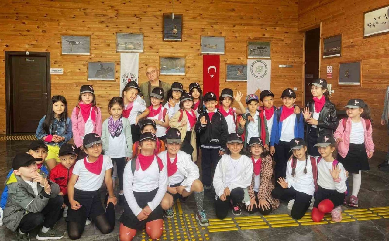 Minik öğrenciler Hersek Lagünü’ne hayran kaldılar