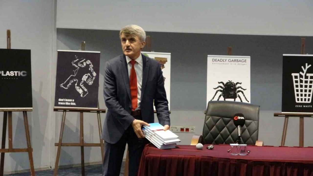 Rektör Kazım Uysal: "İnsan sağlığı ve mutluluğu ancak temiz bir çevre ile mümkün"