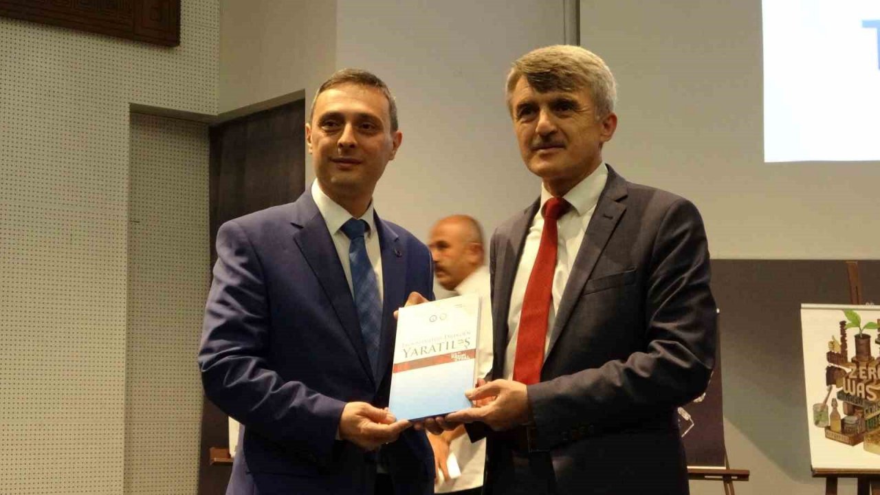 Rektör Kazım Uysal: "İnsan sağlığı ve mutluluğu ancak temiz bir çevre ile mümkün"