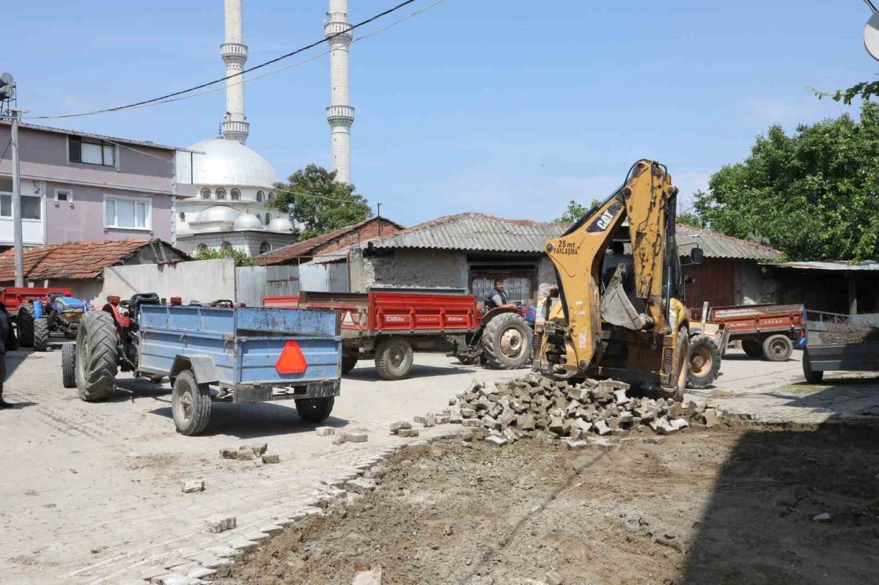 Mudanya Belediyesi’nden parke çalışması