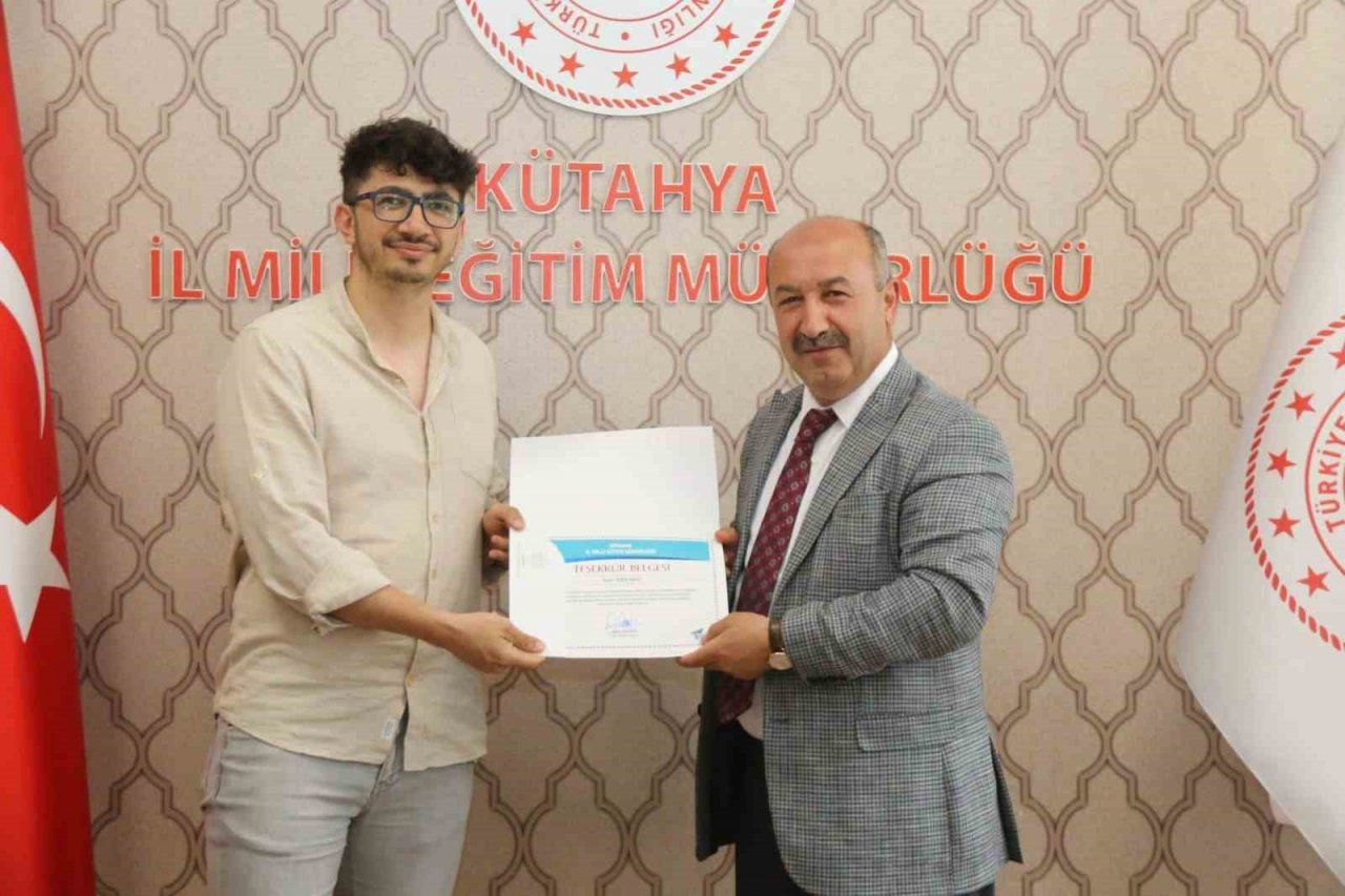 Müdür Başyiğit, psikososyal müdahale programına katkı veren öğretmenlerle bir araya geldi