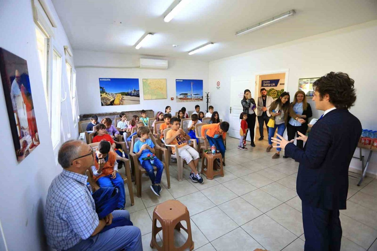 Öğrenciler çöpün serüvenini yerinde gördü