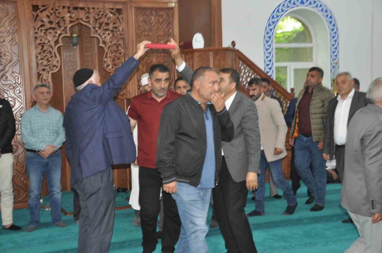 İki aile arasındaki husumet barışla sonuçlandı