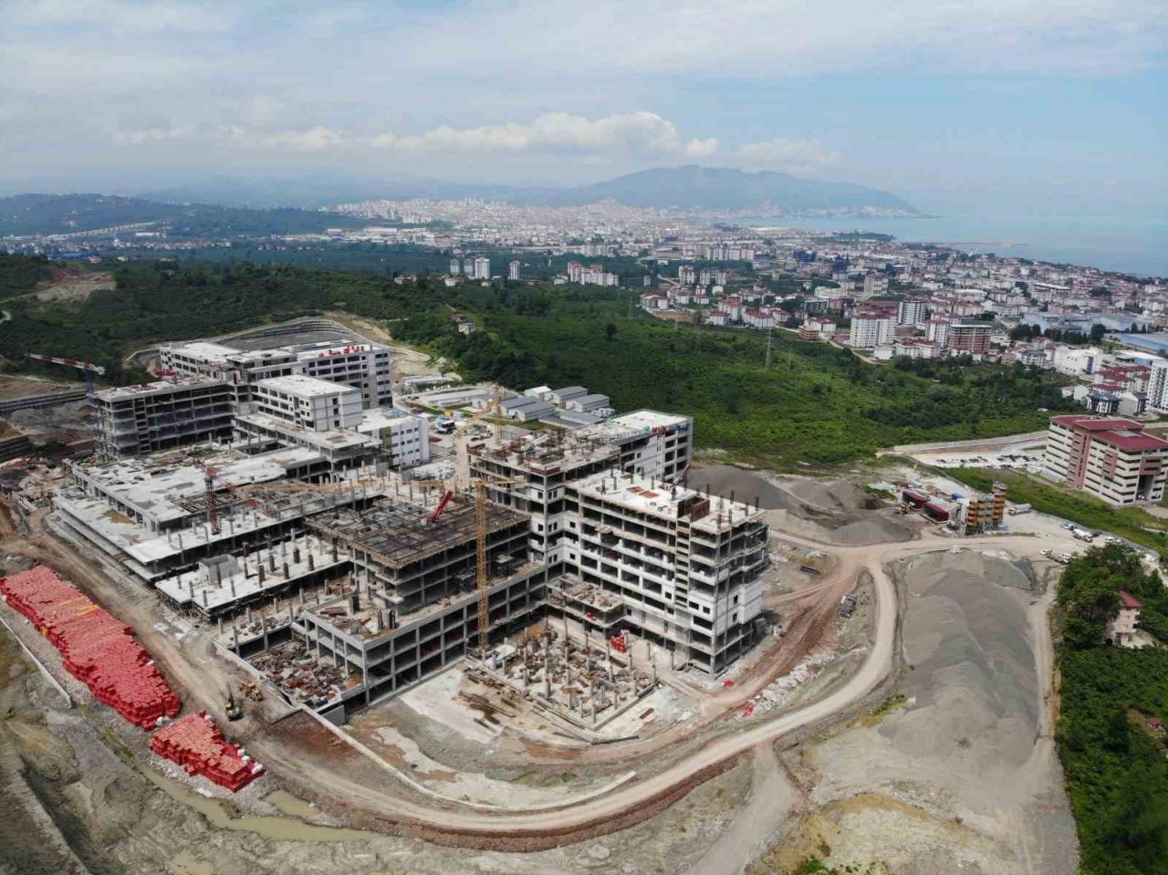 Ordu Şehir Hastanesi yüzde 95 tamamlandı