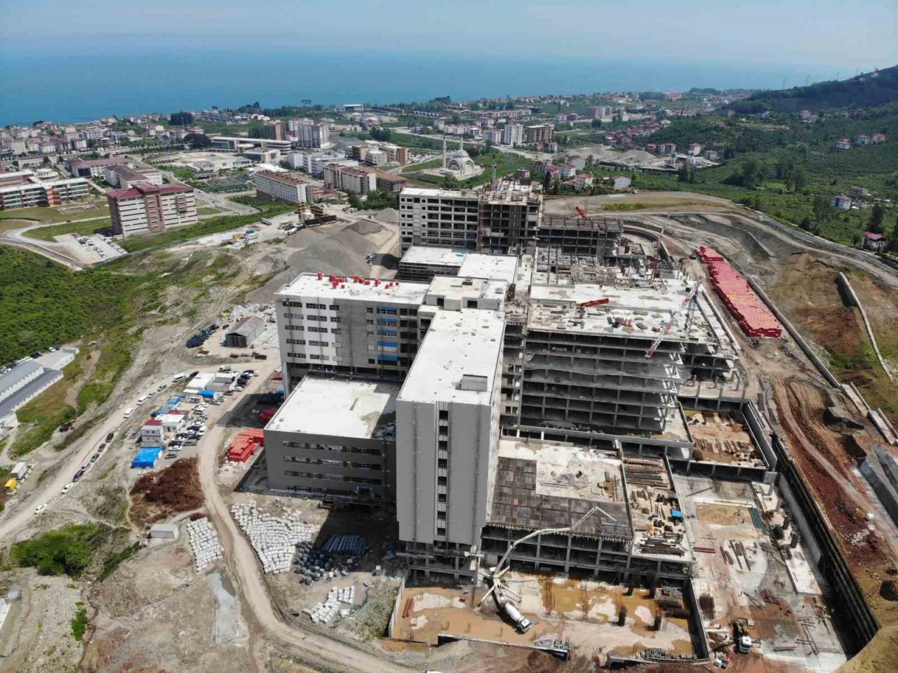 Ordu Şehir Hastanesi yüzde 95 tamamlandı