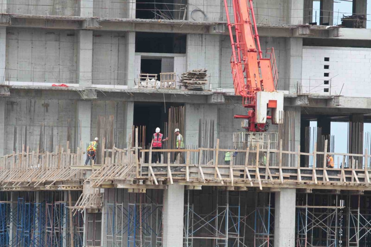 Ordu Şehir Hastanesi yüzde 95 tamamlandı