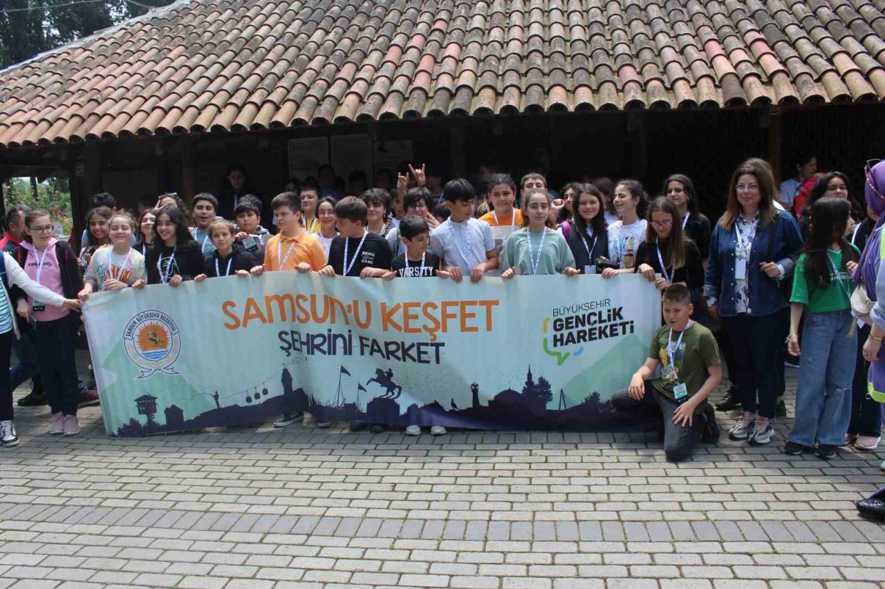 Öğrencilerden 8 asırlık gezi