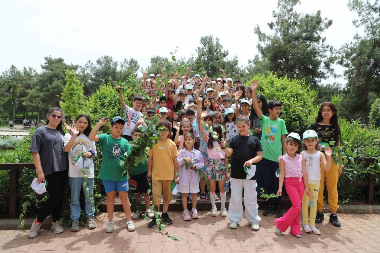 Öğrenciler, doğayı resmetti