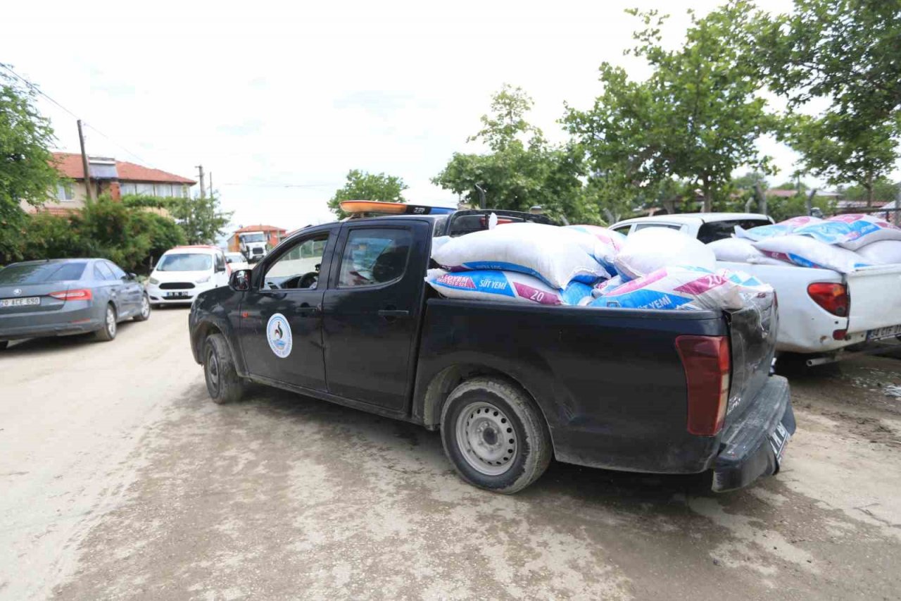 Pamukkale Belediyesinden Goncalılı afetzedelere destek