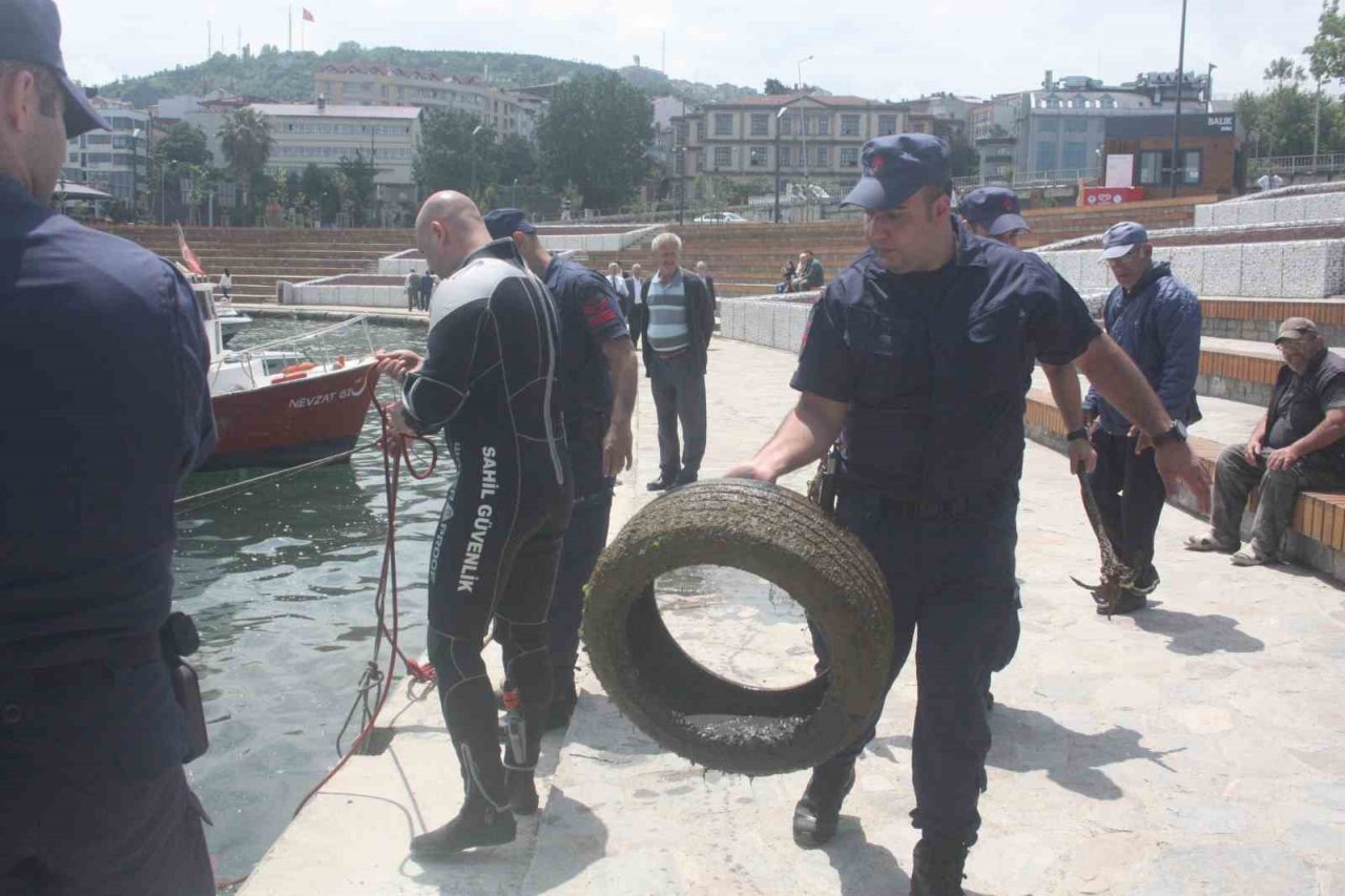 Trabzon’da Çevre Günü’nde dip temizliği yapıldı