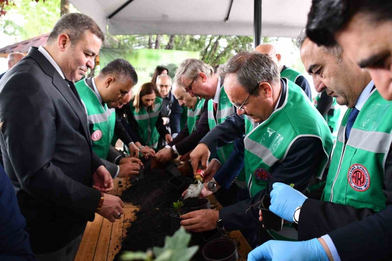 TKİ personeli 1957 Hatıra Ormanı Projesi vesilesiyle bir araya geldi