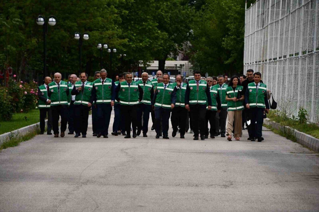 TKİ personeli 1957 Hatıra Ormanı Projesi vesilesiyle bir araya geldi