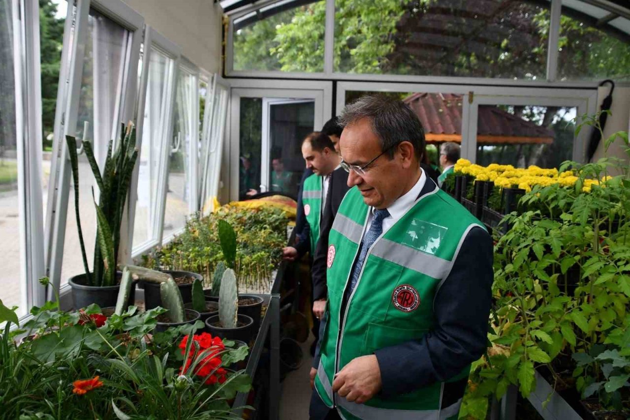 TKİ personeli 1957 Hatıra Ormanı Projesi vesilesiyle bir araya geldi