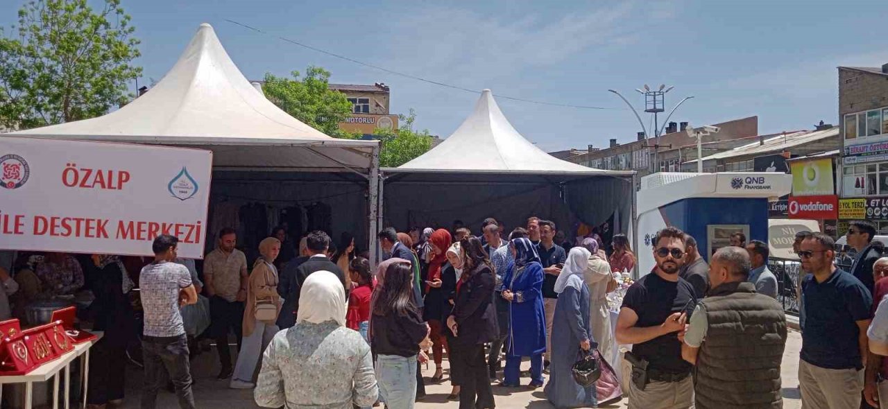 Özalp Halk Eğitim Merkezi Müdürlüğünden yılsonu etkinlikleri