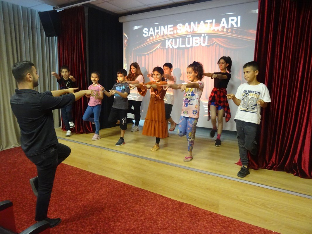 Zeytinburnu Bilgi Evleri yaz dönemi etkinlikleri başlıyor