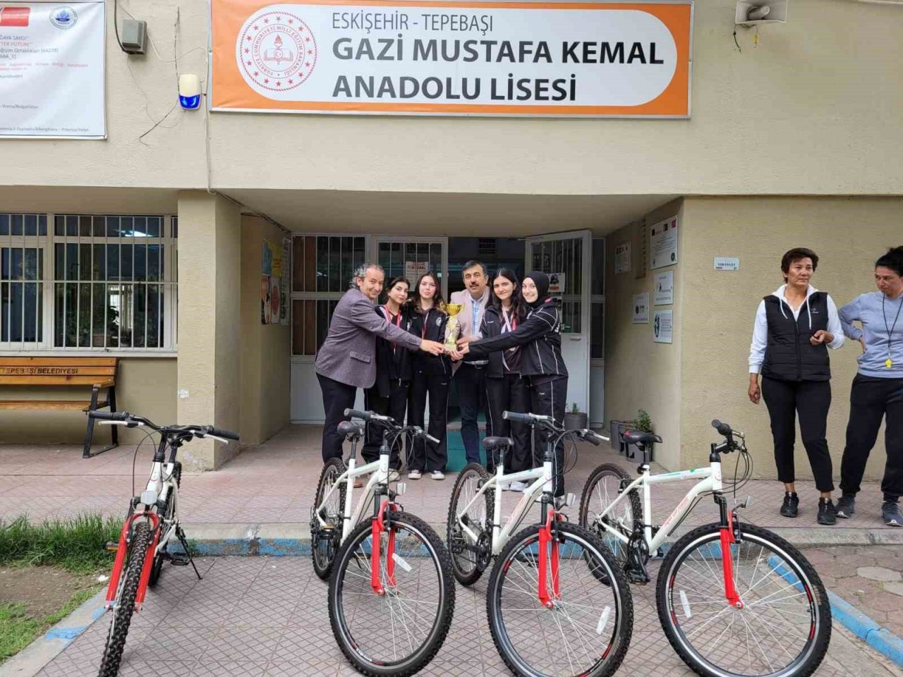 Gazi Mustafa Kemal Anadolu Lisesi Türkiye Şampiyonu oldu