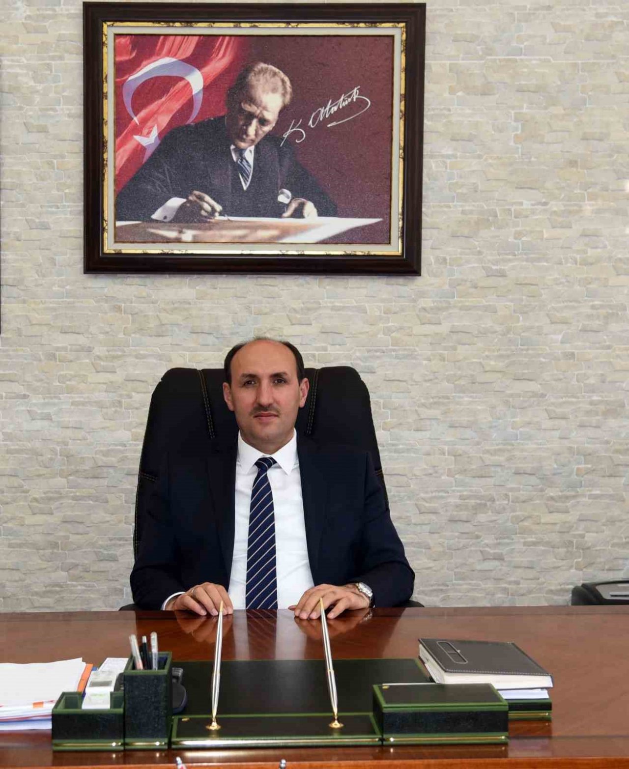 Tekin: “Anız yakmak hem çevre hem de toprak için zararlı”