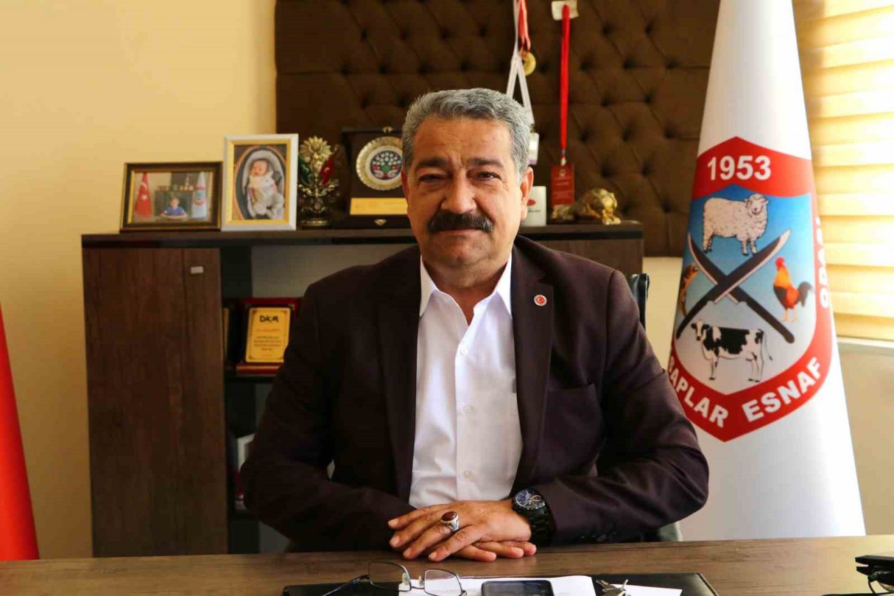 Kurbanlık satışları başladı, hisseli büyükbaş satışları arttı