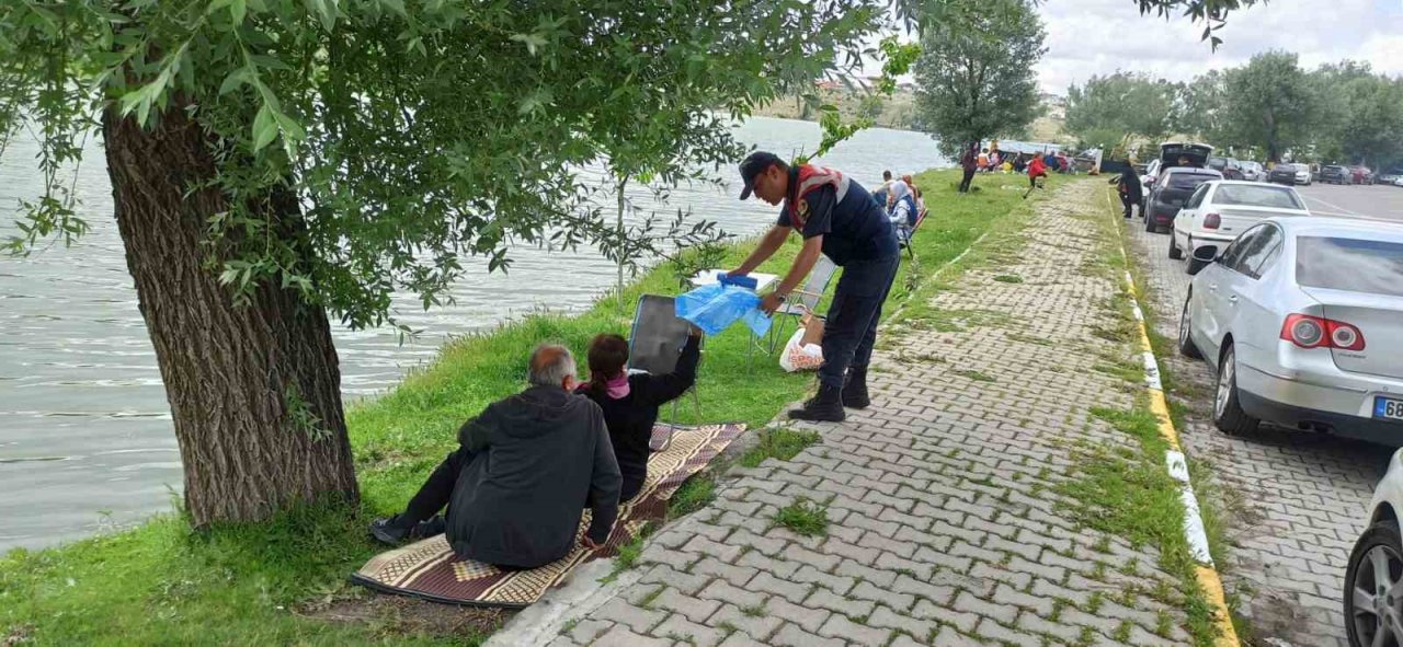 Jandarma, ‘temiz çevre ve çevre koruma’ için sahada