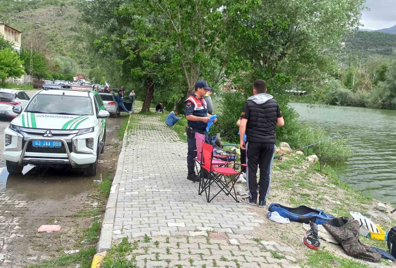 Jandarma, ‘temiz çevre ve çevre koruma’ için sahada