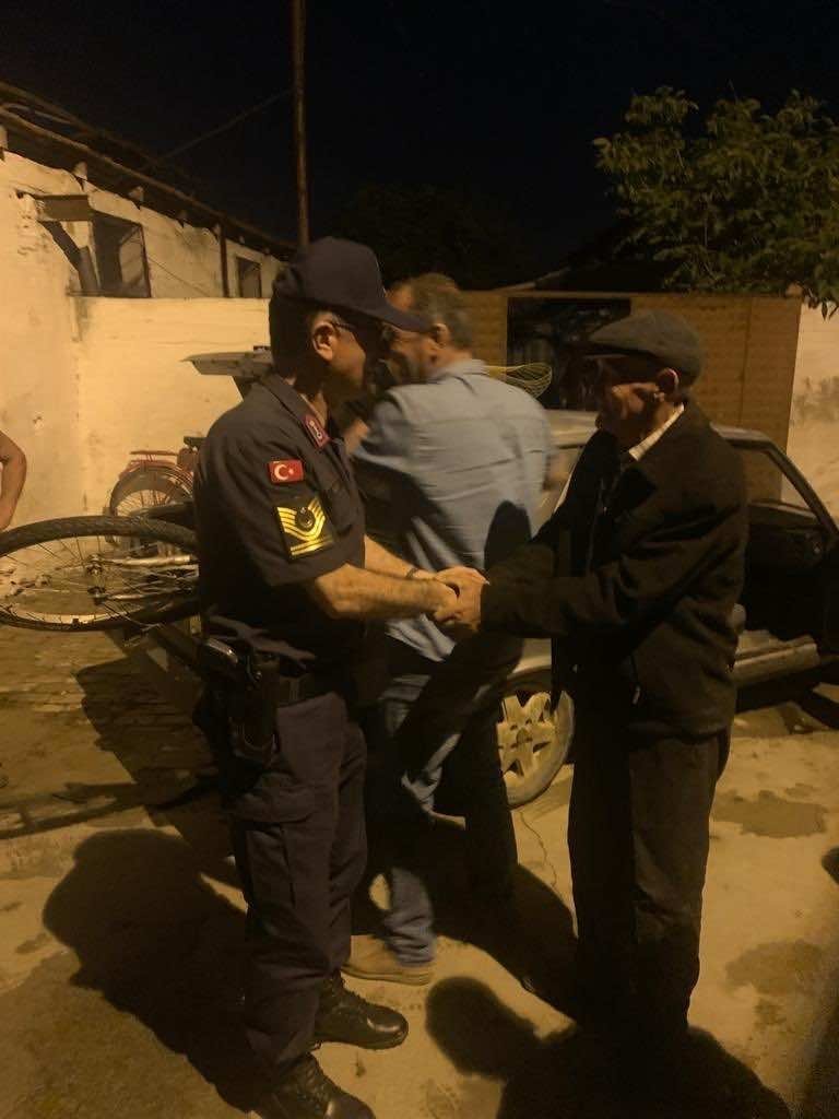 Alzheimer hastası yaşlı adam Jandarma tarafından bulundu