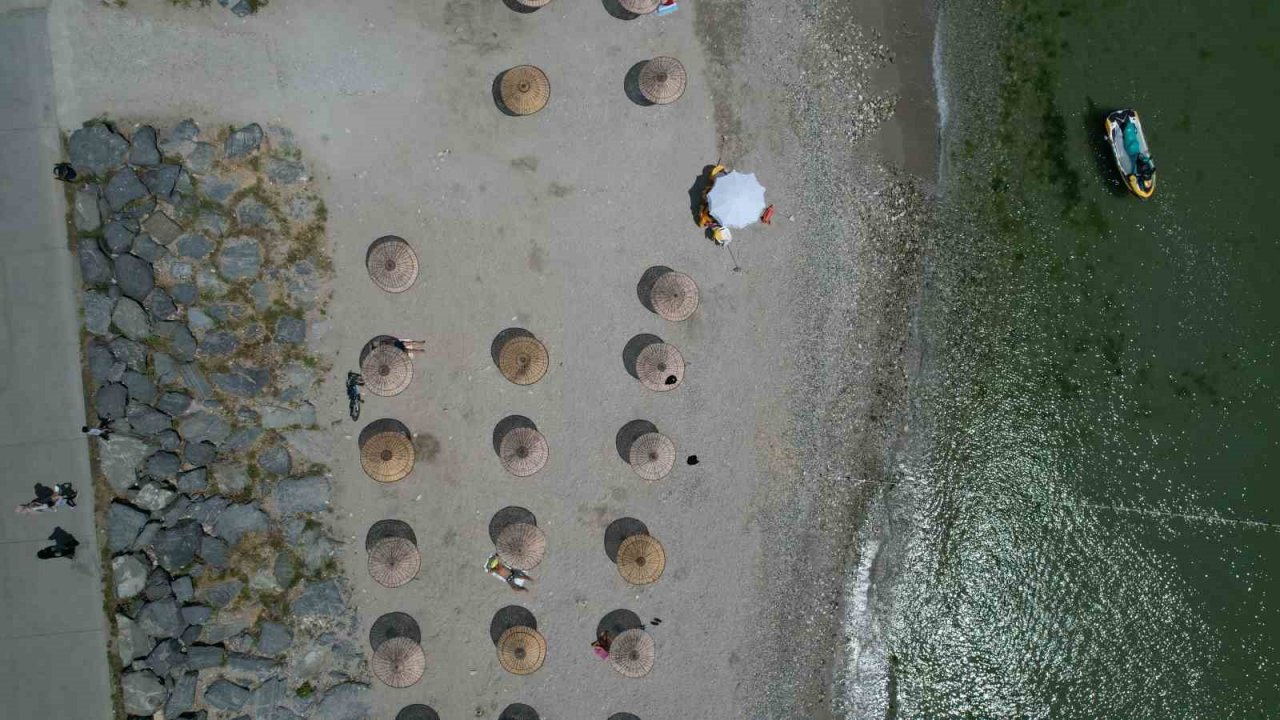 Avcılar’da plajlar yaza hazır