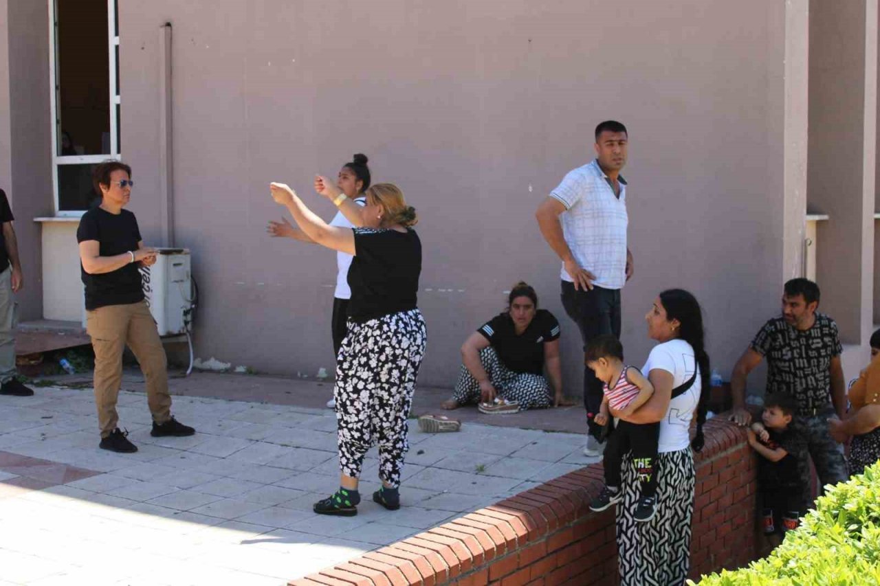 Adliye’de bıçaklı kavga: 1 ağır yaralı