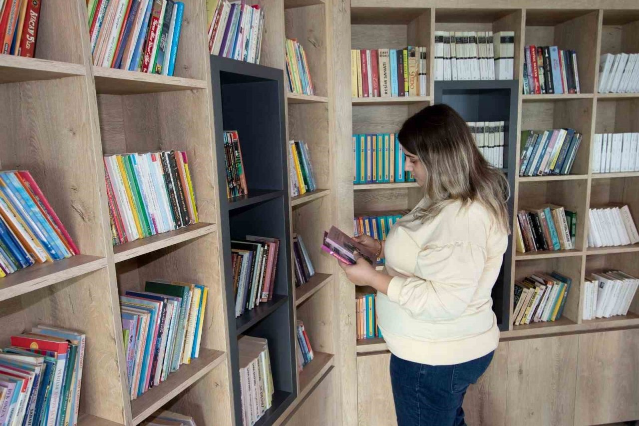 Bayraklı’da kitap kafelerin sayısı artıyor