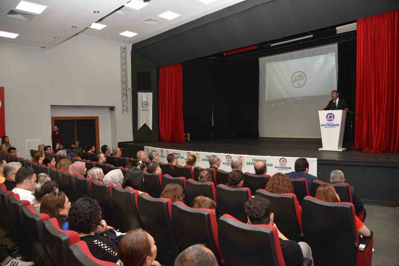 Dünya Çevre Günü’nde Pamukkale’nin korunmasına dikkat çekildi